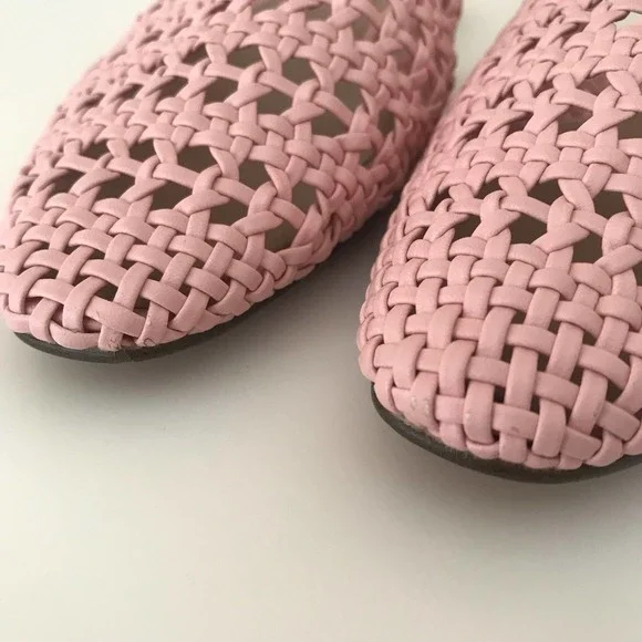 Banana Republic | Pink Woven Flat Mule | Size 6 - Picture 11 of 11